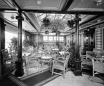 RMS Mauretania First Class Verandah Café